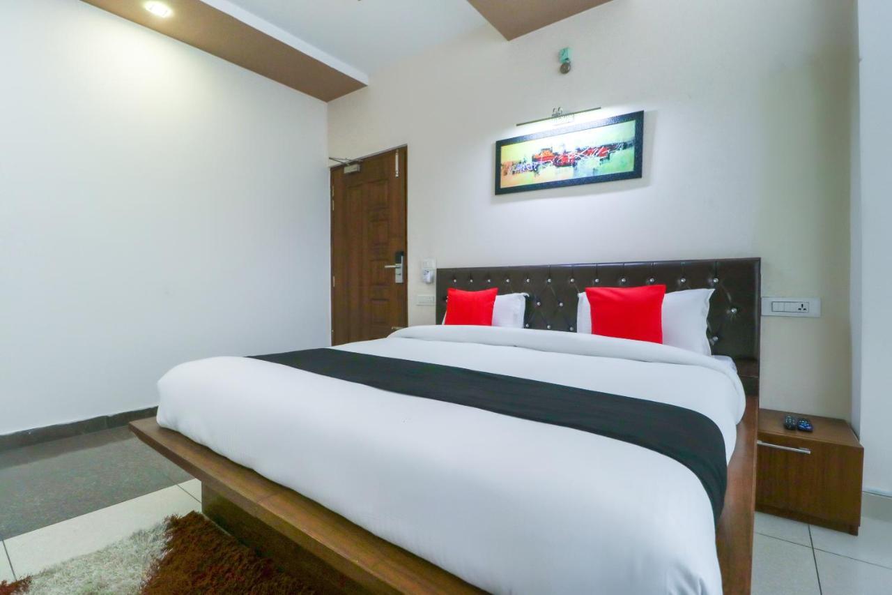 Townhouse 765 The Grace Hotel Patiala Exterior photo